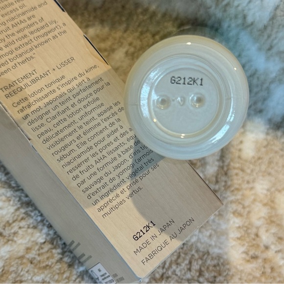 Tatcha The Texture Tonic Treatment (NEW) - Picture 15 of 16